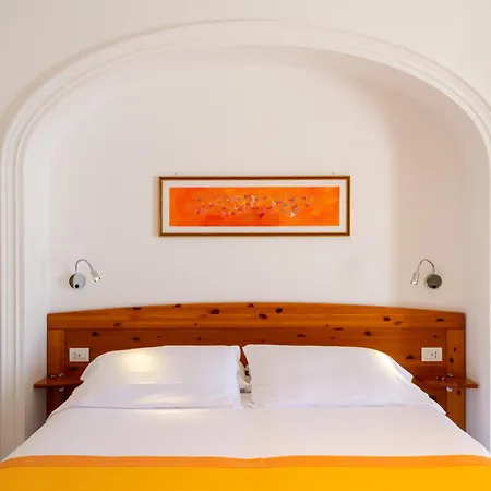 Li Galli Pensión 4*