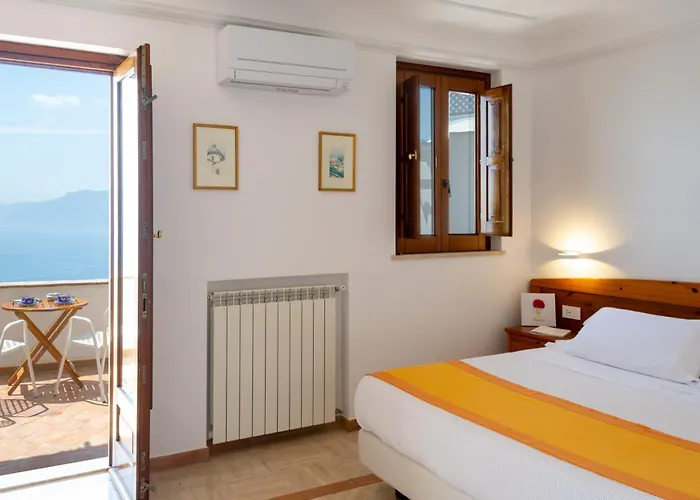 Li Galli Guest house 4*